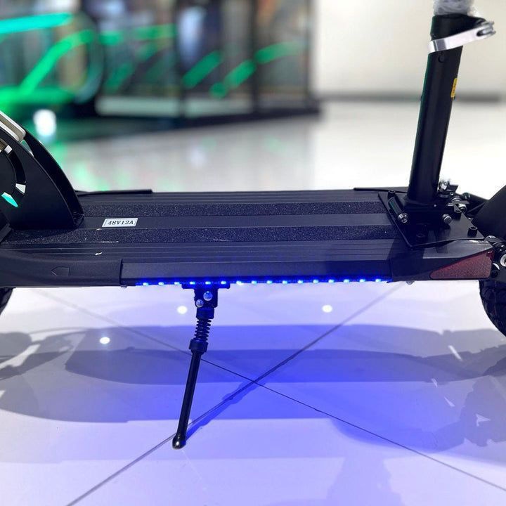 Crony Pro Fast Speed E-scooter, V10, 1200W, Black - COOLBABY