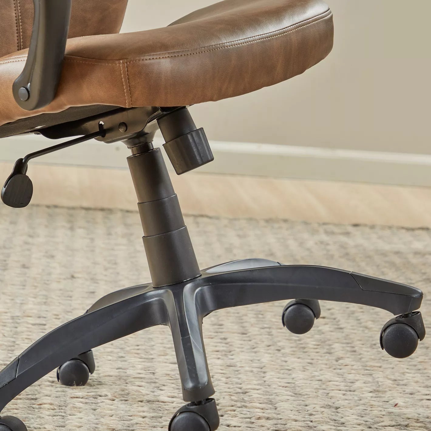 Ergonomic Swivel Leather Chair with Adjustable Height, Office Chair, Study Chair - Brown/Black - COOLBABY