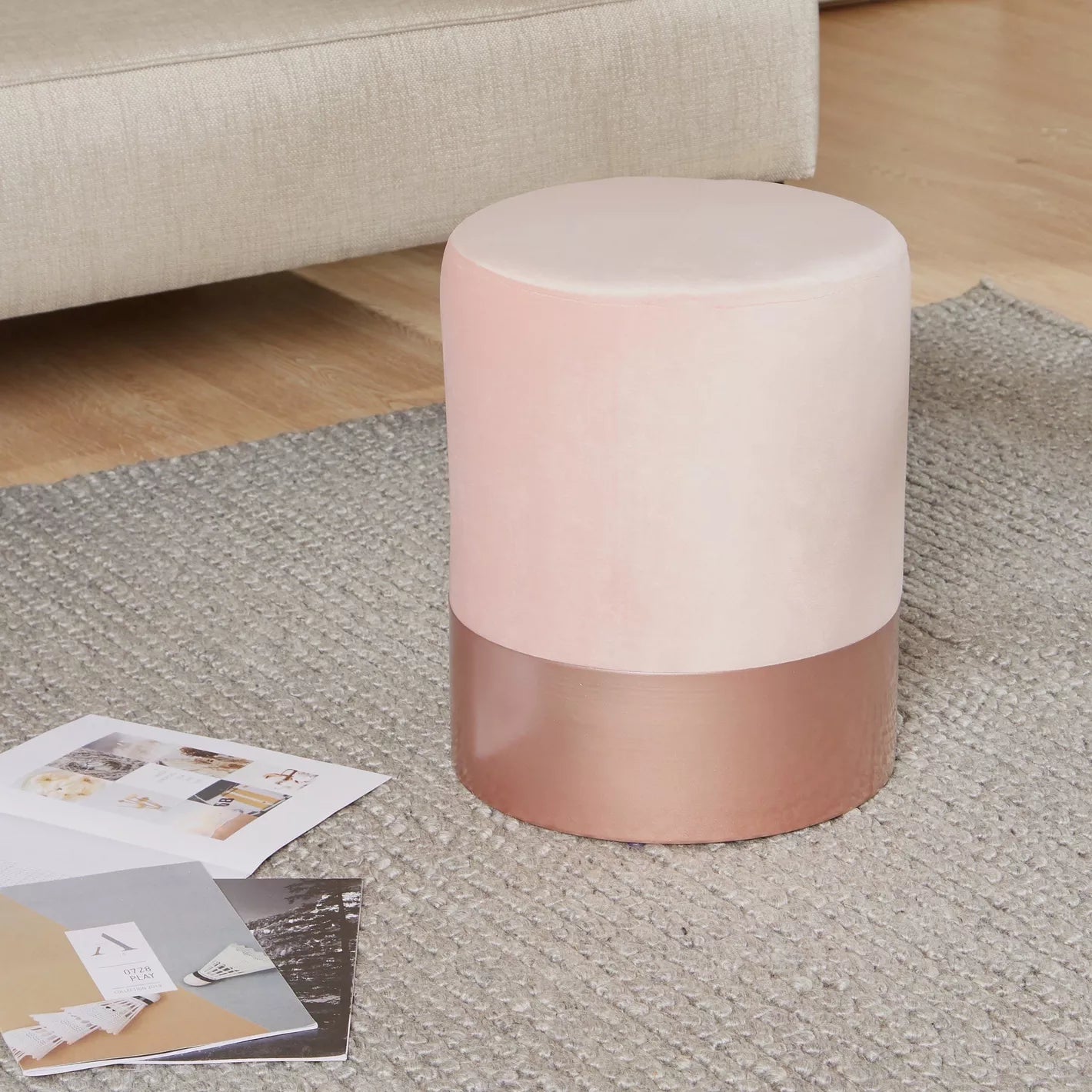 Fabric Velvet Ottoman, Luxurious Ottoman For Modern Home 36 x 36 x 43 CM - COOLBABY