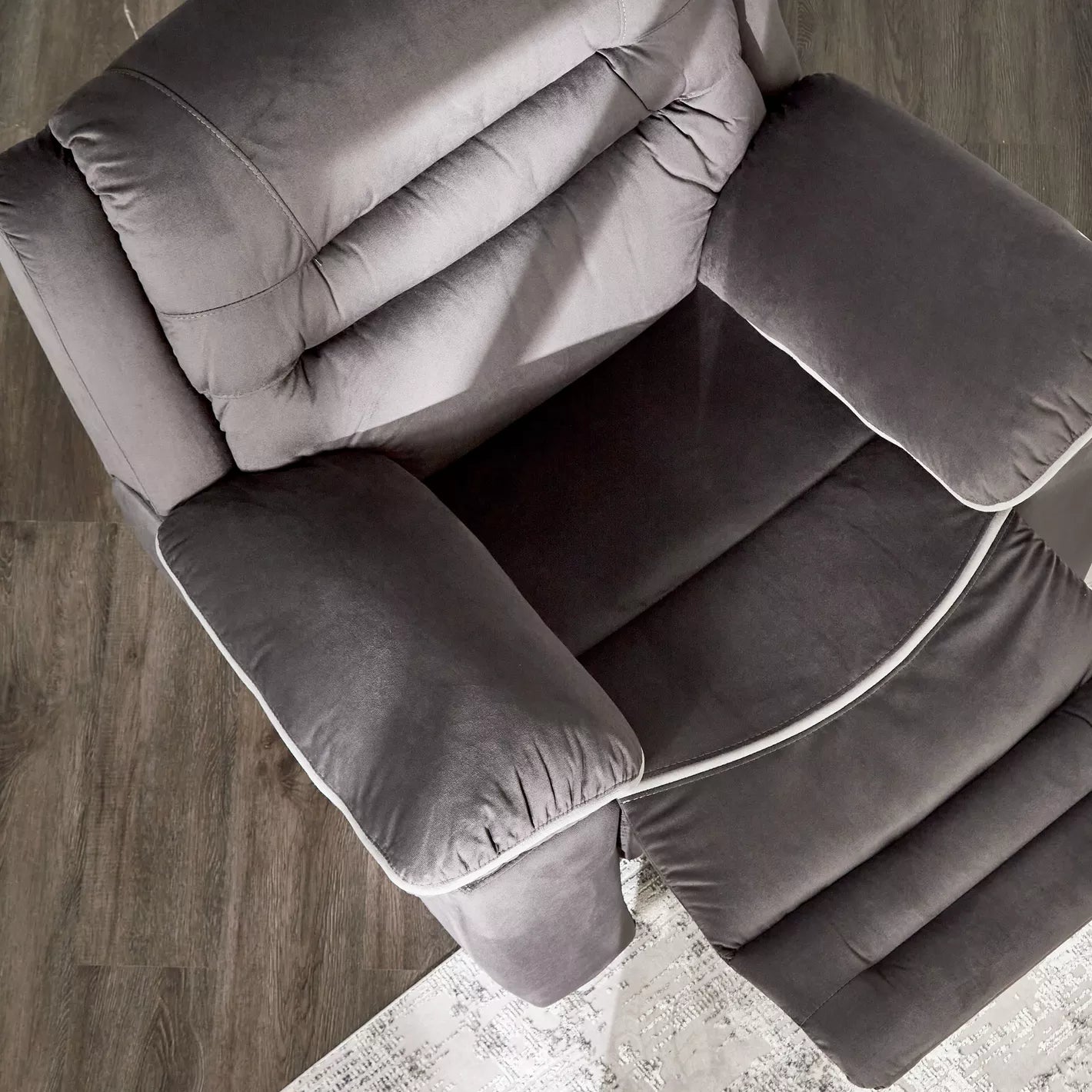 Fabric Recliner, Soft Fabric For A Luxurious Feel 96 x 110 x 105 CM - COOLBABY