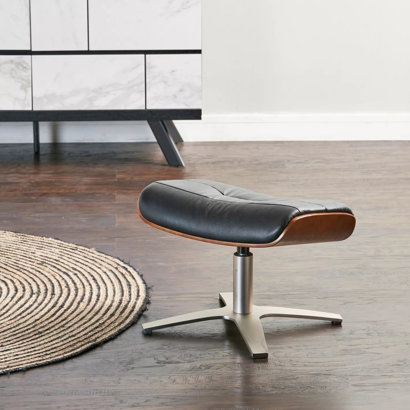 Leather Armchair With Stool, Luxurious Armchair And Footstool , Flair Arms, Fixed Seat And Back Cushions For Modern Office And Home - COOLBABY