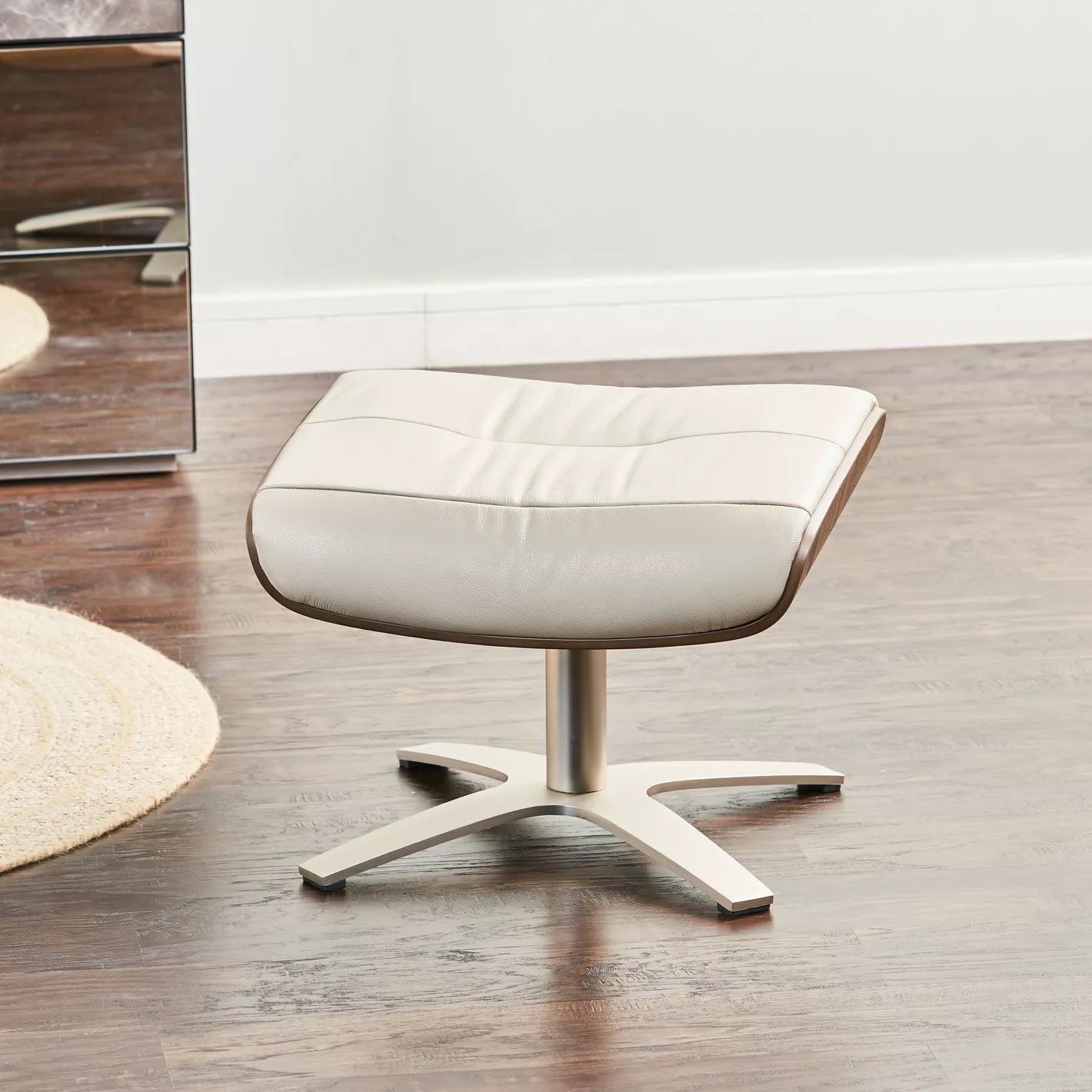 Leather Armchair With Stool, Luxurious Armchair And Footstool , Flair Arms, Fixed Seat And Back Cushions For Modern Office And Home - COOLBABY