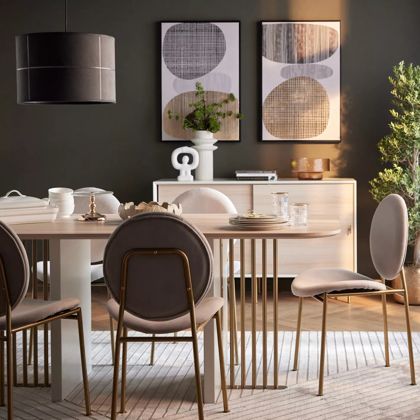 Modern Luxe Fabric Dining Chair With Metal Legs And Foam Seat Filling For Living Areas - COOLBABY