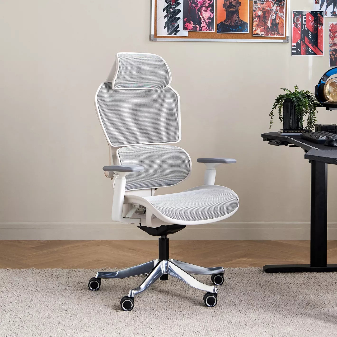 Stylish Ergonomic Chair With Mesh Design And Height-Adjustable Back Cushion With Four Locking Positions Gaming Chair - COOLBABY