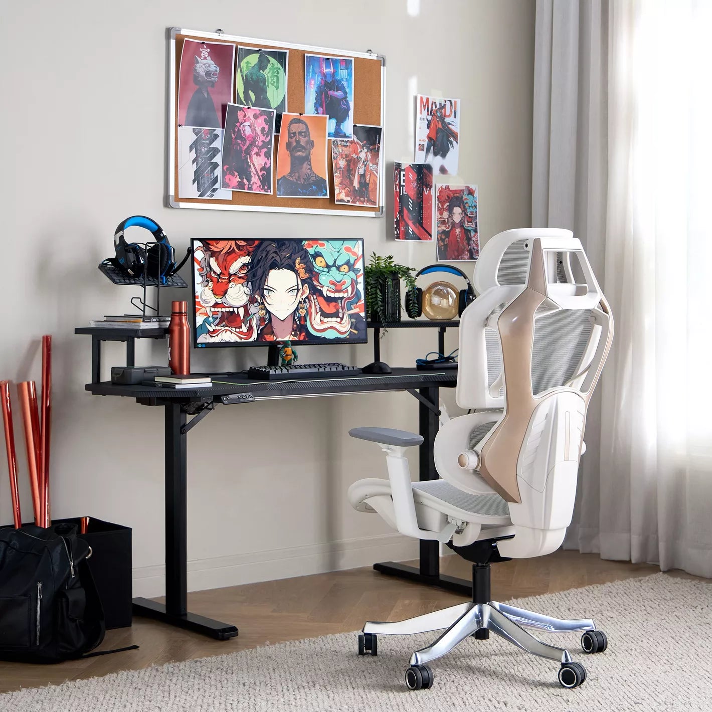 Stylish Ergonomic Chair With Mesh Design And Height-Adjustable Back Cushion With Four Locking Positions Gaming Chair - COOLBABY