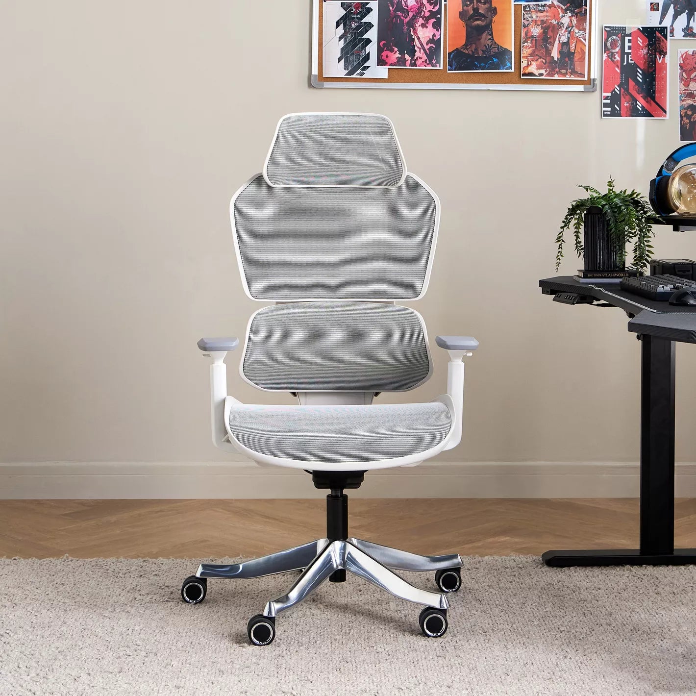 Stylish Ergonomic Chair With Mesh Design And Height-Adjustable Back Cushion With Four Locking Positions Gaming Chair - COOLBABY