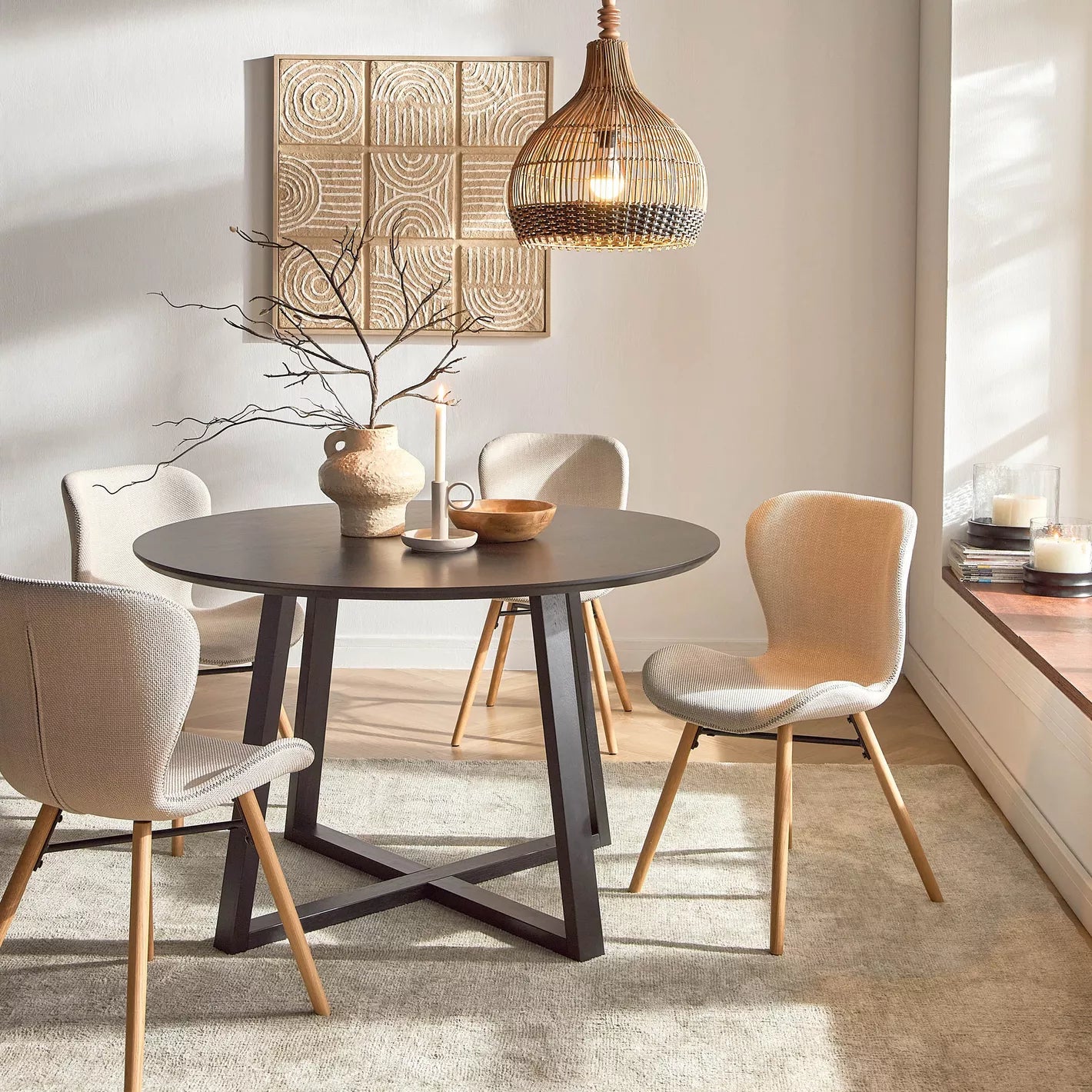 4-Seater Wood Dining Table, Round Table - 76H * 120W - COOLBABY