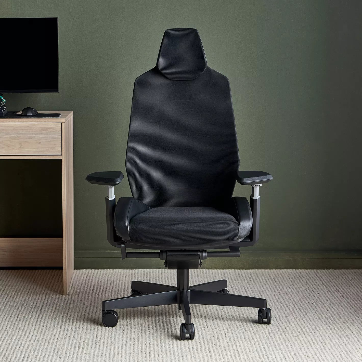 Luxury Racer Gaming Chair with Adjustable Lumbar Support And Headrest - COOLBABY