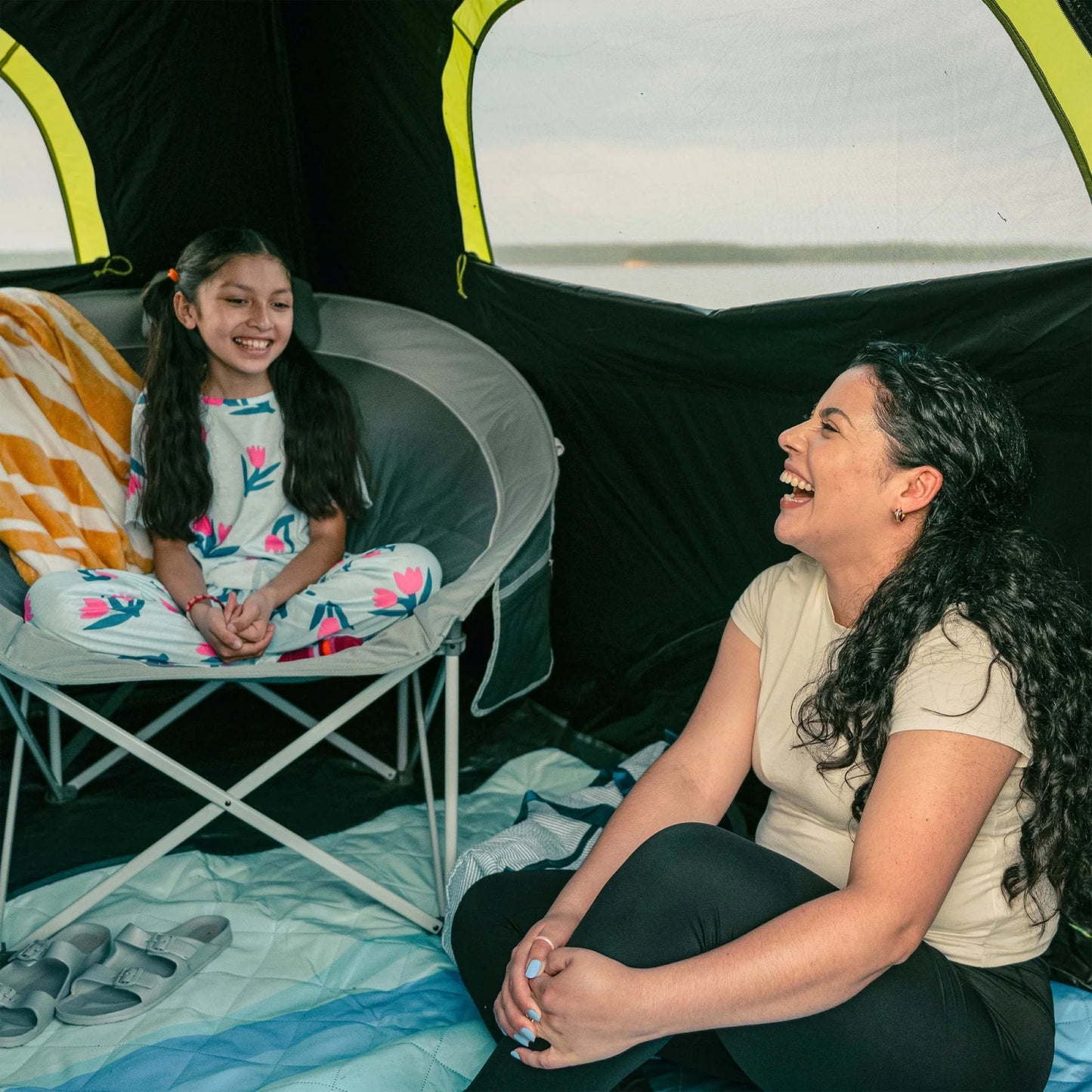 COOLBABY 9-Person Instant Cabin Tent with BlockOut Technology - Weatherproof & Easy Setup - COOLBABY