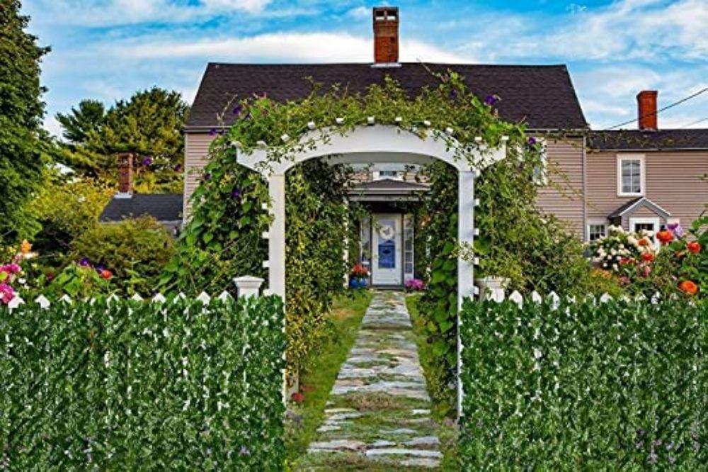 COOLBABY Faux Ivy Privacy Fence Wall Screen,118 x 39 inches (approx 299.5 x99.5 cm) Faux Hedge Fence and Faux Ivy Maple Leaf Decoration Outdoor Garden Decor - COOLBABY