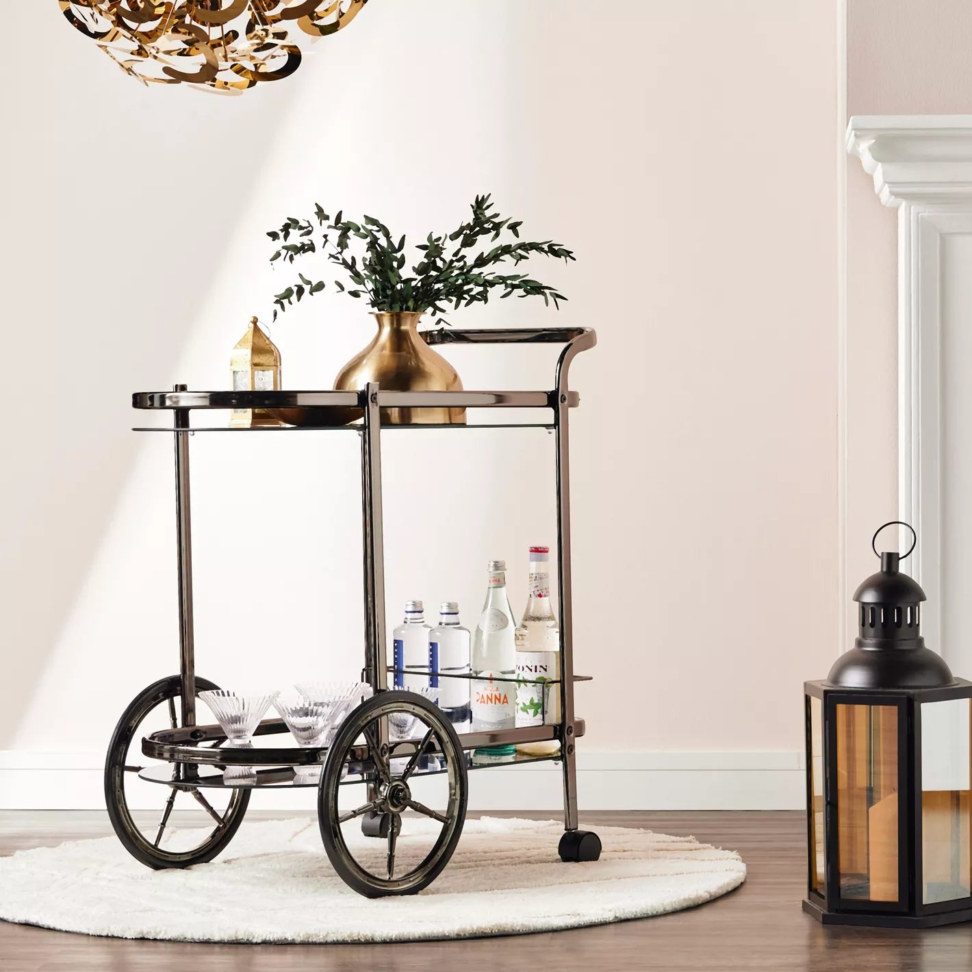 Modern Serving Trolley For Bottle And Drinks For Dining Spaces