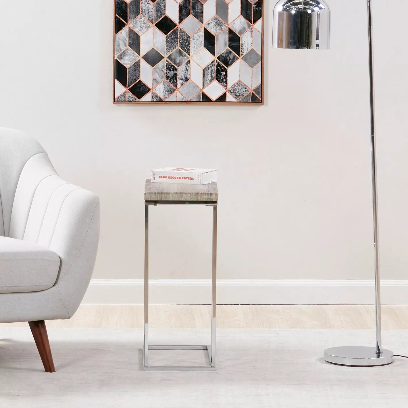 Tea/Coffee Side Table, End Table With Metal Legs For Modern Décor