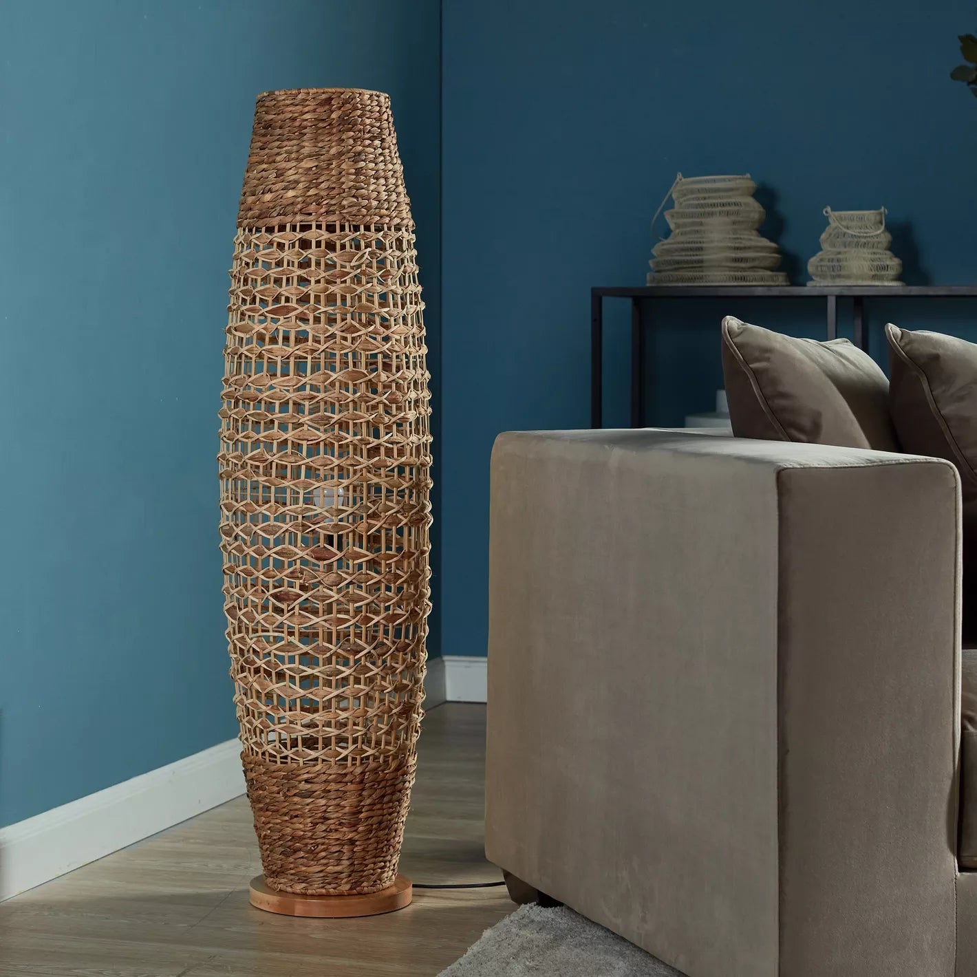 Naturel Water Hyacinth Floor Lamp - 120 cm