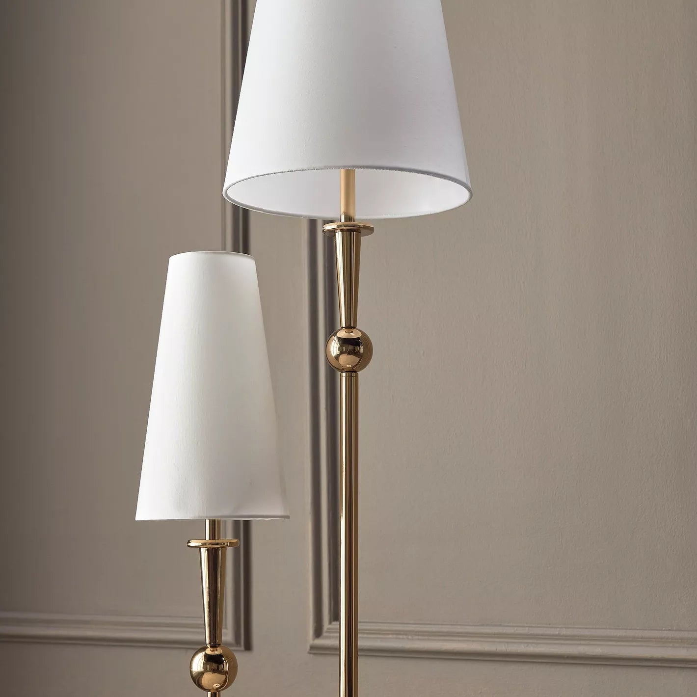 2-Light Metal Floor Lamp - 165 cm