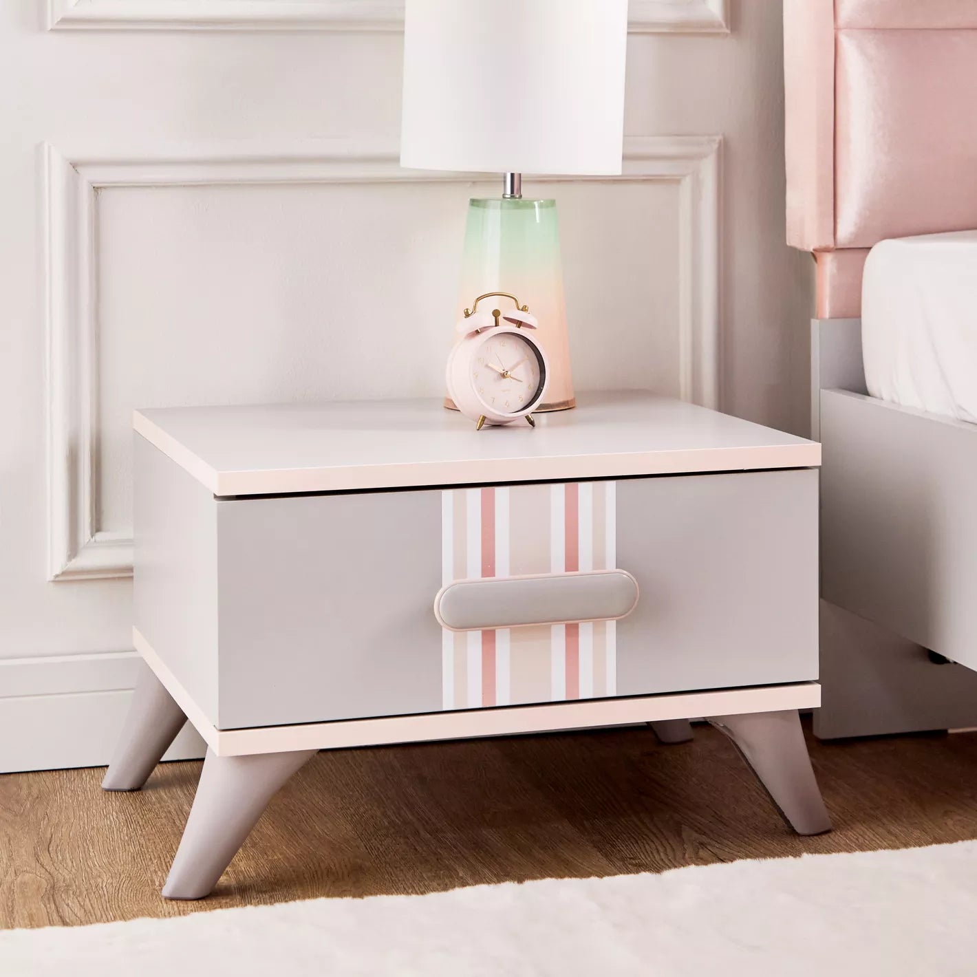 Nightstand, High-Quality Engineered Wood with a Melamine Finish