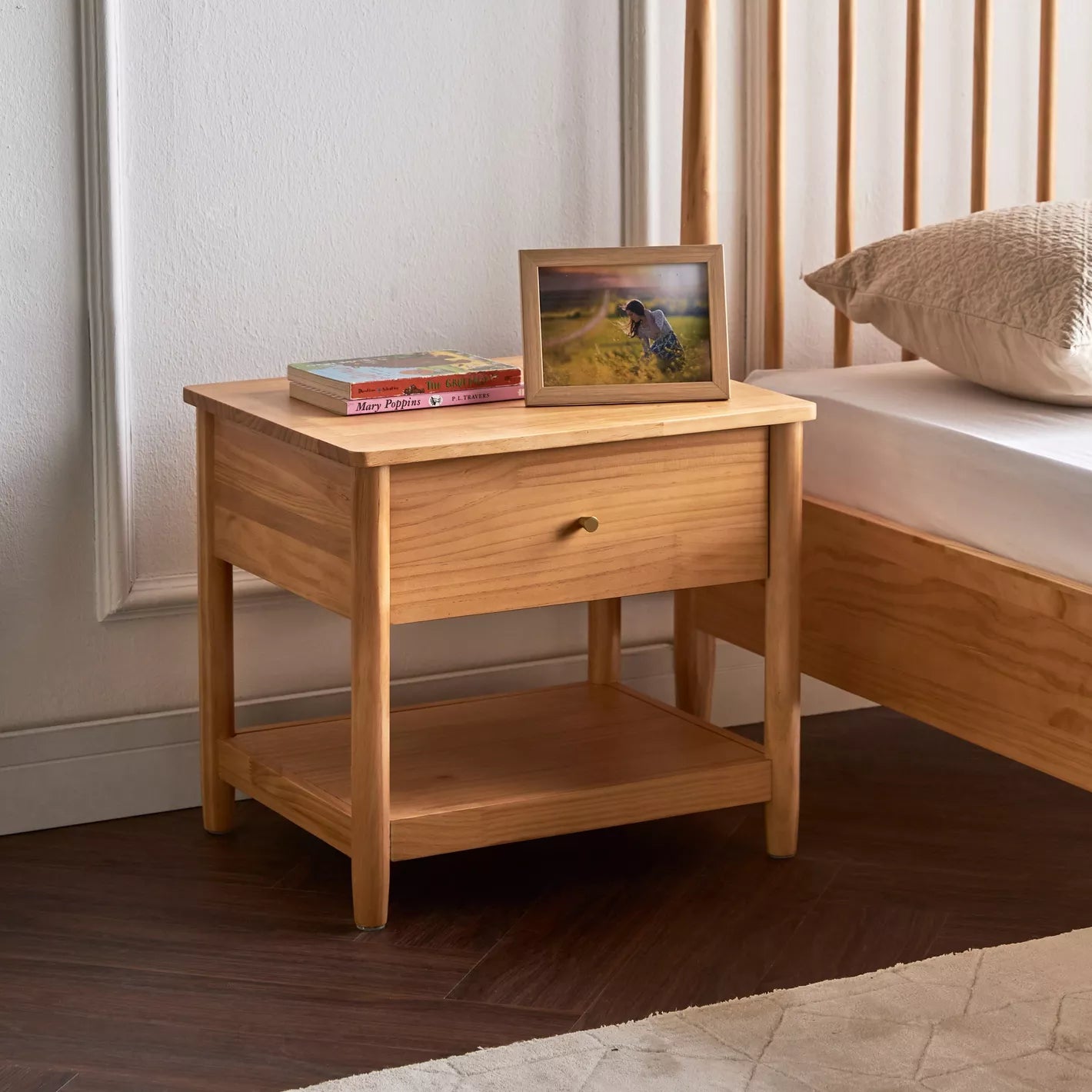 Nightstand With 1 Drawer and 1 Shelf for Organizing