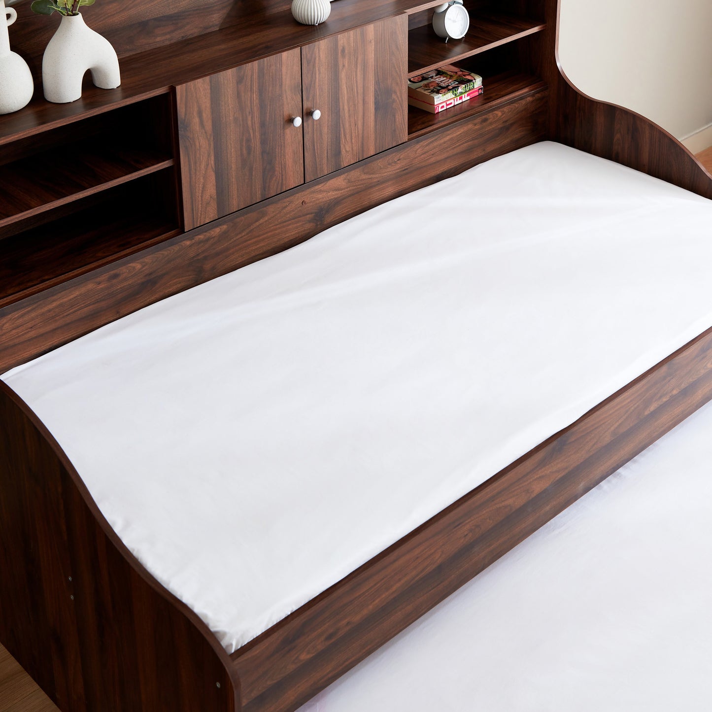 Single Cabin Bed with Pull-Out Trundle Bed 90x190 cm – Space Saving Engineered Wood Guest Bed