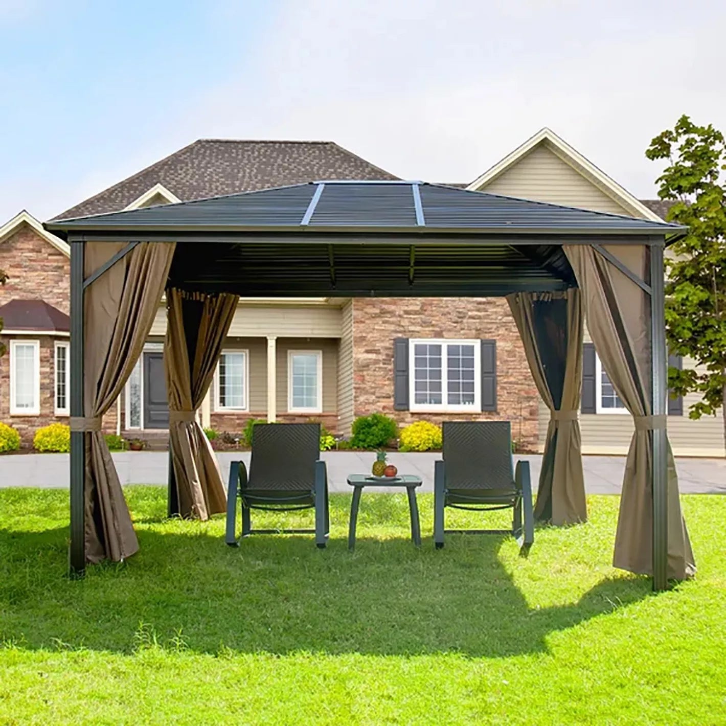 Aluminum Gazebo with Curtains and Mosquito Net