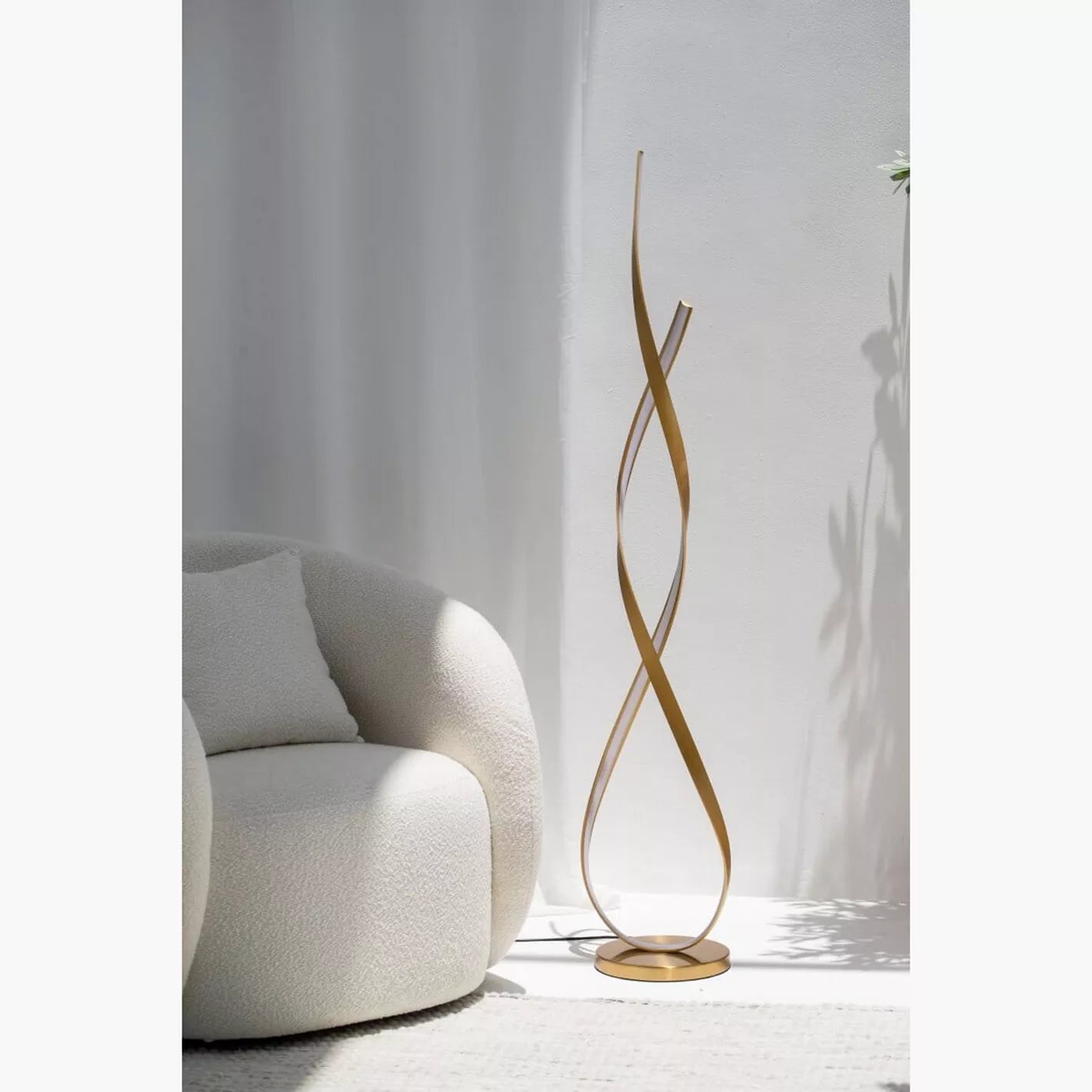 Elegant LED Floor Lamp - 155 cm