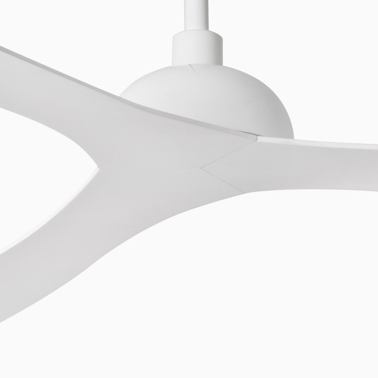 White Ceiling Fan Ø132cm With Remote Control