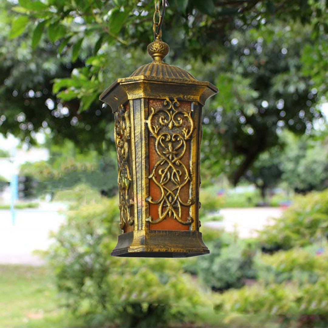 Outdoor Hanging Light - Black/Gold