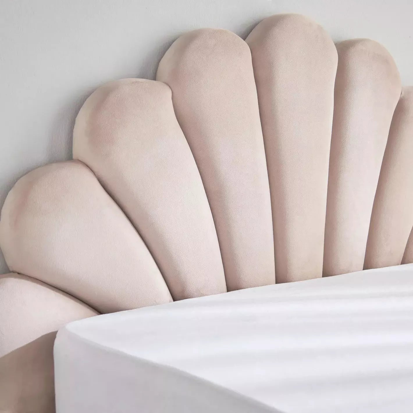 Crafted With High-Quality Materials Full Headboard Single Bed 120x200 cm - Peach - COOLBABY