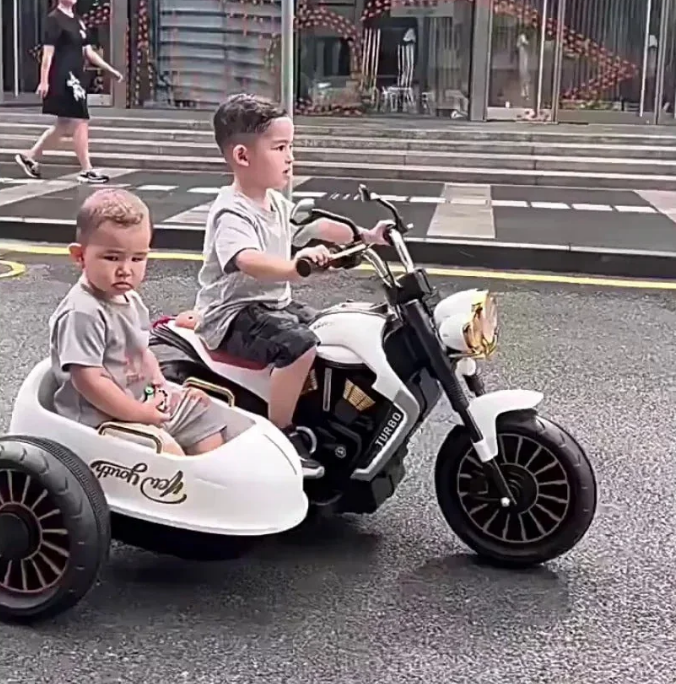 Electric Ride On 12V Vespa Style Side By Side Kids Motorbike - COOLBABY