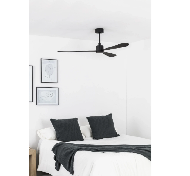 Ceiling Fan Ø132 cm With Remote Control Included, 220/240 VAC, 50/60Hz