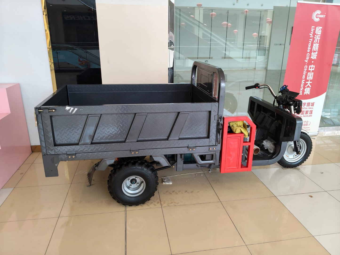 Vilra Electric Cargo Tricycle, 1100W, Grey 1.6m